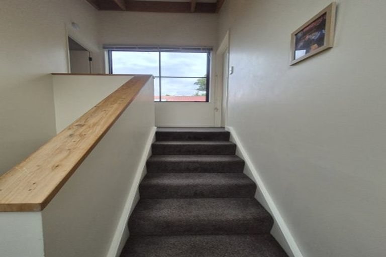 Photo of property in 59 Renown Road, Raumati South, Paraparaumu, 5032