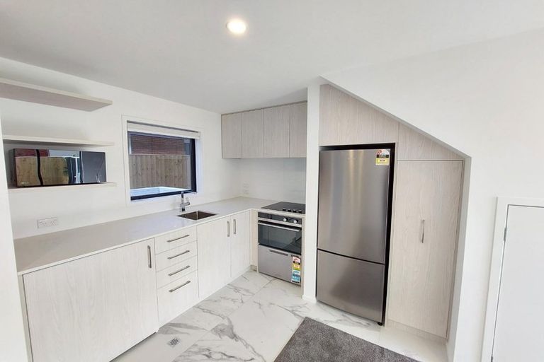 Photo of property in 5/59 Neil Avenue, Te Atatu Peninsula, Auckland, 0610