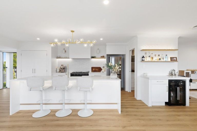 Photo of property in 1a Routly Avenue, Pukekohe, 2120