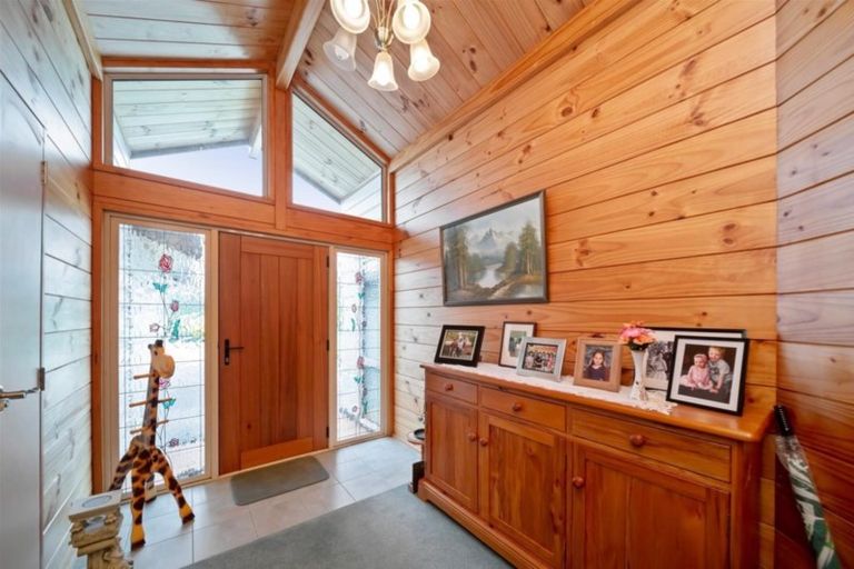 Photo of property in 437 Turuturu Road, Hawera, 4674