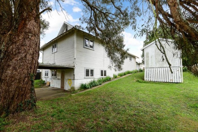 Photo of property in 16 Ridout Street, Maeroa, Hamilton, 3200