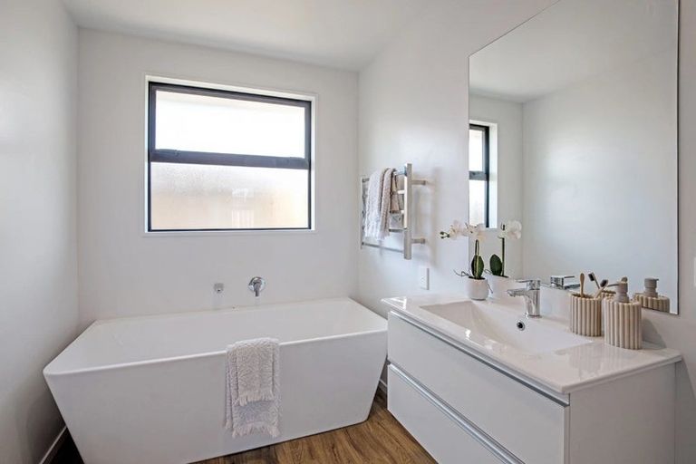 Photo of property in 79 Nethercote Way, Rolleston, 7614