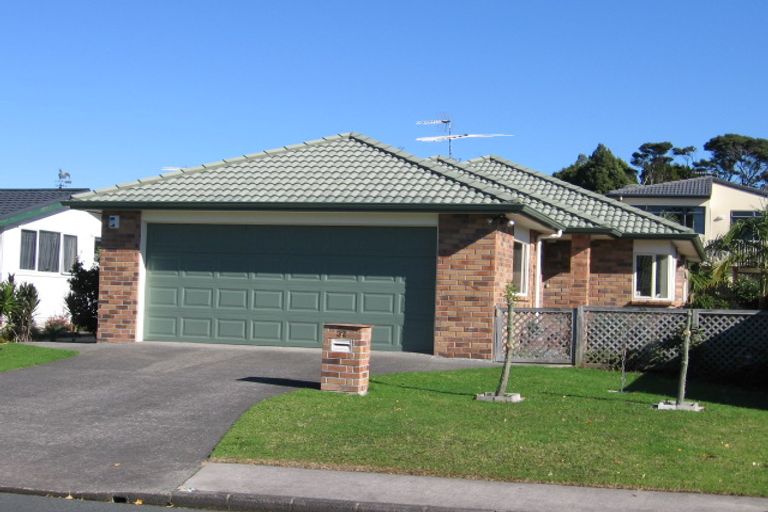 Photo of property in 32 Elizabeth Street, Orewa, 0931