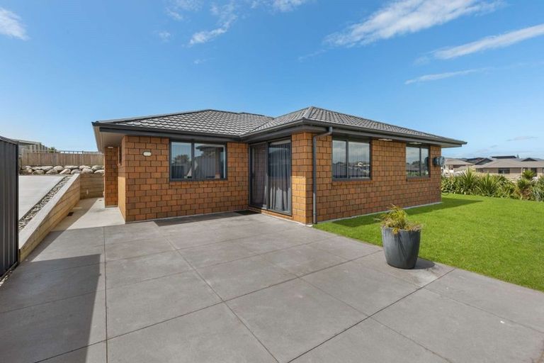 Photo of property in 247 Parklands Avenue, Bell Block, New Plymouth, 4312