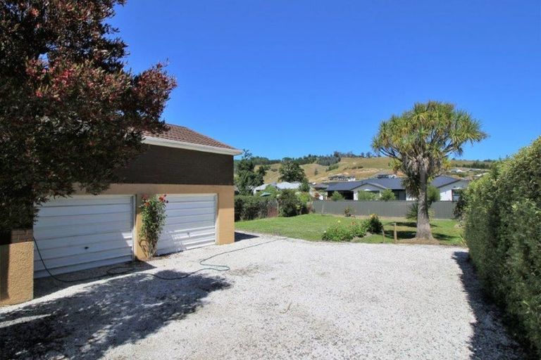 Photo of property in 58 Gladstone Road North, Mosgiel, 9024