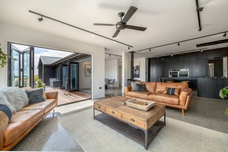 Photo of property in 1031 Lake Ferry Road, Dyerville, 5781