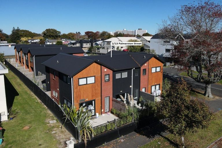 Photo of property in 13u2 Palmerston Street, Hamilton Central, Hamilton, 3204