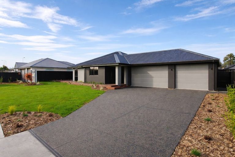 Photo of property in 23 Benn Street, Amberley, 7410