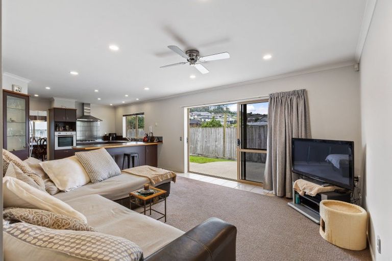 Photo of property in 23 Westview Place, Western Heights, Hamilton, 3200