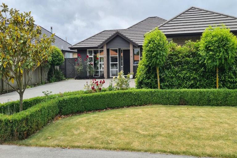 Photo of property in 21 Tosswill Road, Prebbleton, 7604