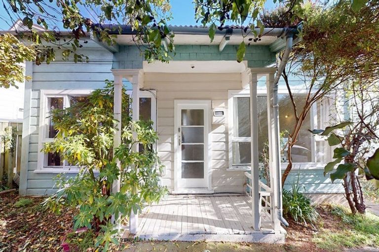 Photo of property in 78 Wallace Street, Mount Cook, Wellington, 6021