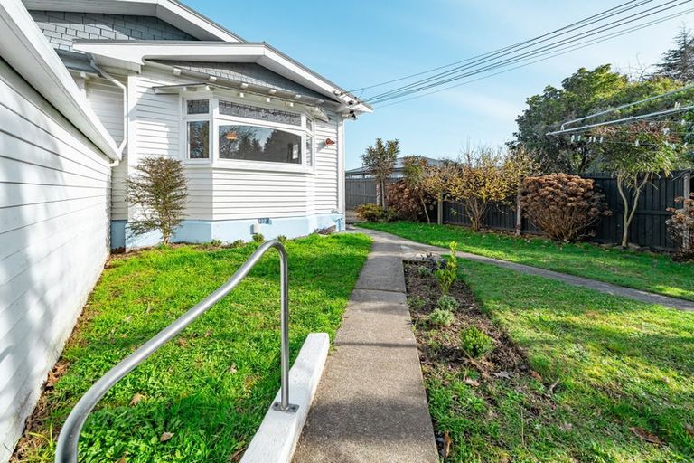 Photo of property in 2/49 Saint James Avenue, Papanui, Christchurch, 8053