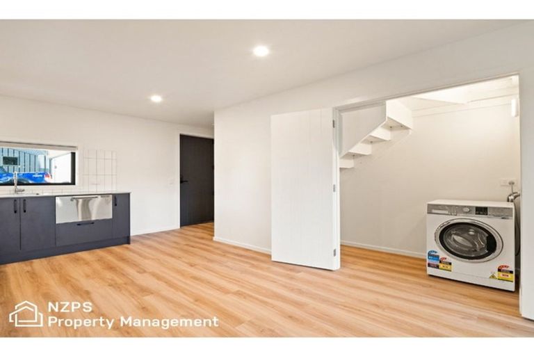 Photo of property in 9 Dallas Lane, Caversham, Dunedin, 9012