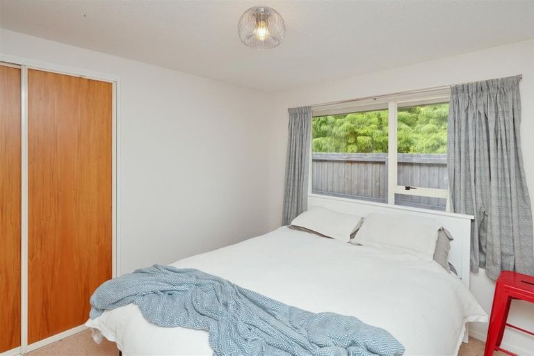 Photo of property in 2 Murfitt Place, Sockburn, Christchurch, 8042