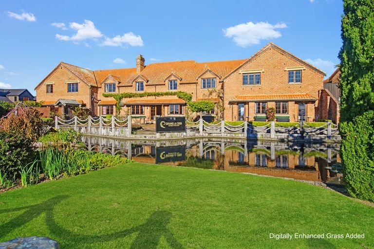 Photo of property in 10/24 Quiet Woman Way, Monaco, Nelson, 7011