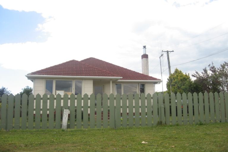 Photo of property in 27 Seddon Street, Te Puke, 3119