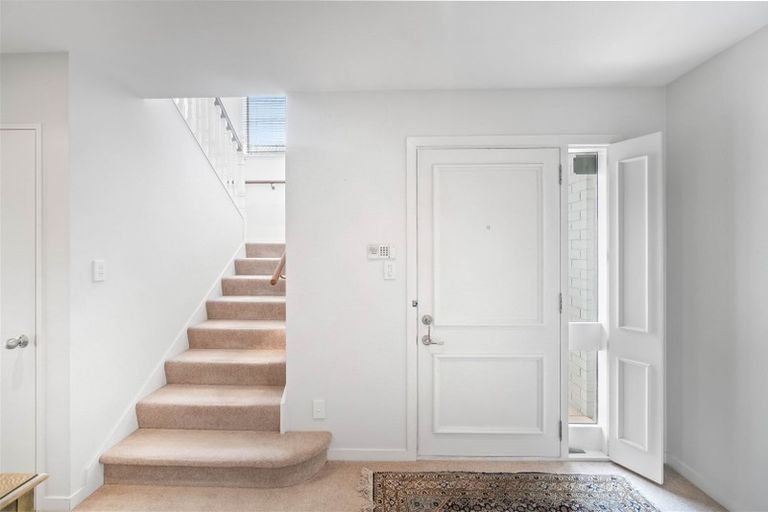 Photo of property in 1 Matisse Place, Burnside, Christchurch, 8053