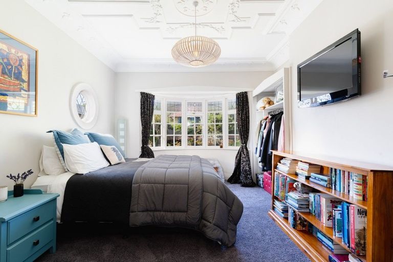 Photo of property in 166 Victoria Road, Saint Clair, Dunedin, 9012