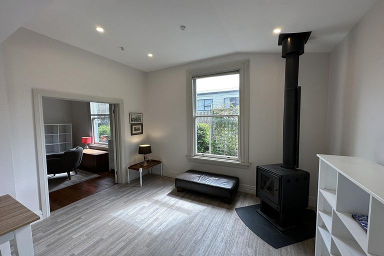 Photo of property in 30 Russell Street, Dunedin Central, Dunedin, 9016