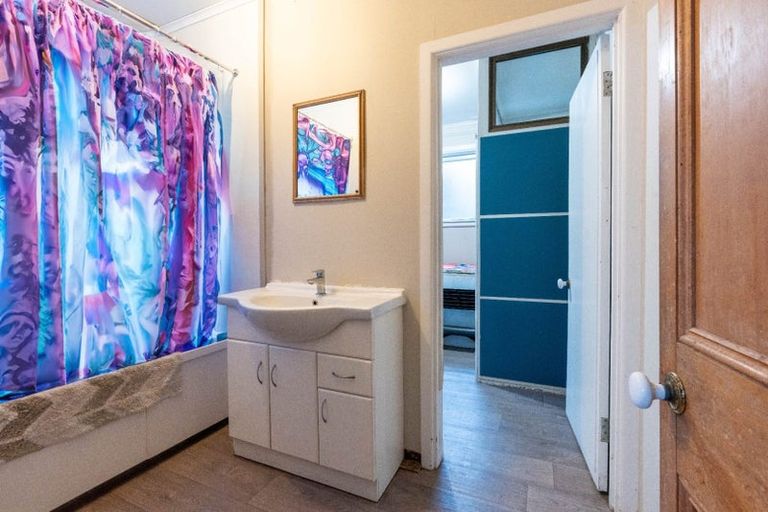 Photo of property in 615 Gloucester Street, Linwood, Christchurch, 8062