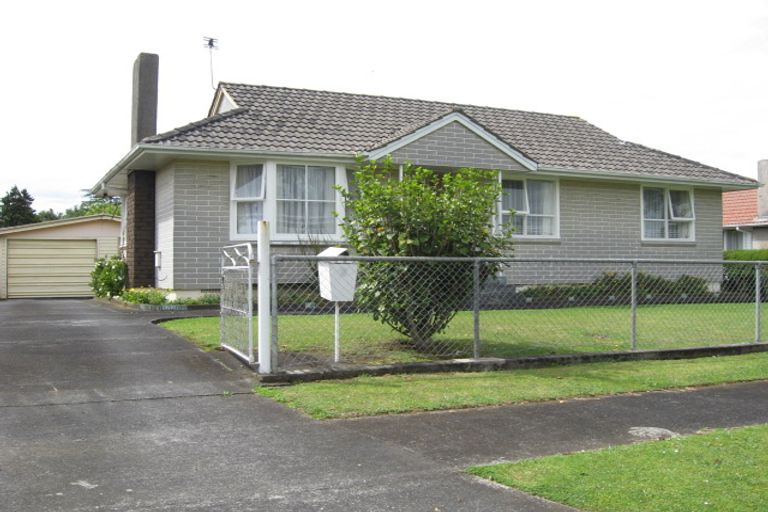 Photo of property in 4 Rush Place, Mangere, Auckland, 2022