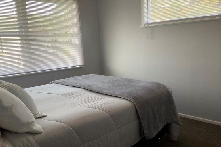 Photo of property in 1 Gillies Place, Ranui, Porirua, 5024