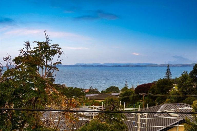Photo of property in 47d Hastings Road, Mairangi Bay, Auckland, 0630