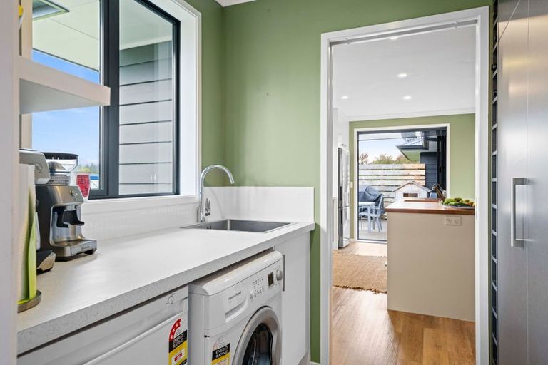 Photo of property in 500 Kinloch Road, Kinloch, Taupo, 3377