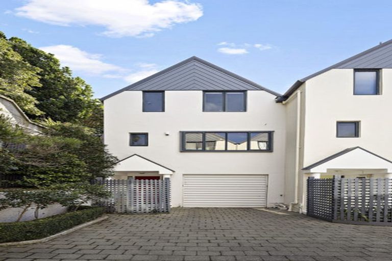 Photo of property in 14u8 Harriett Street, Thorndon, Wellington, 6011