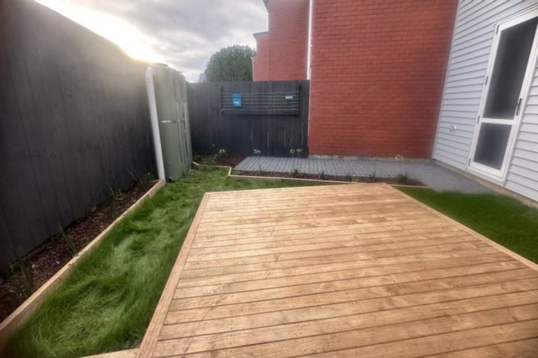 Photo of property in 14a Sunlands Drive, Manurewa, Auckland, 2102