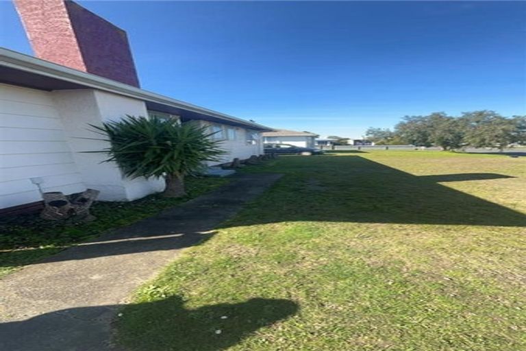 Photo of property in 18 Birkenhead Crescent, Flaxmere, Hastings, 4120