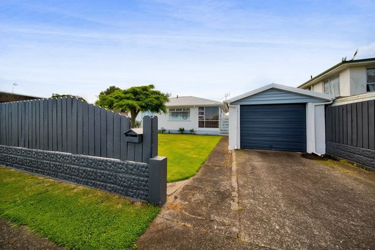 Photo of property in 19a Tawhiti Road, Hawera, 4610
