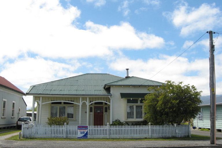 Photo of property in 99 Derby Street, Westport, 7825