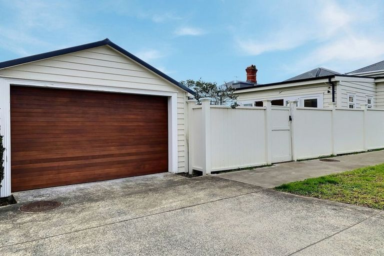 Photo of property in 167 Victoria Road, Devonport, Auckland, 0624