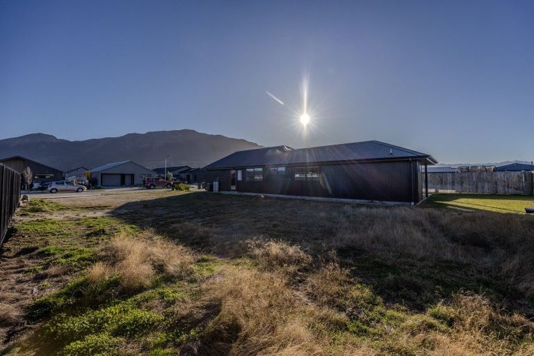Photo of property in 13 Waddell Street, Lake Hawea, 9382