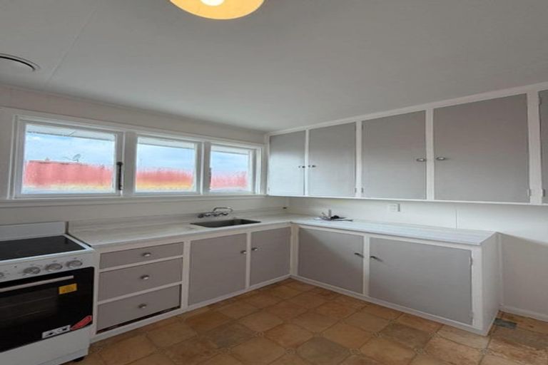 Photo of property in 2/410 Worcester Street, Linwood, Christchurch, 8011