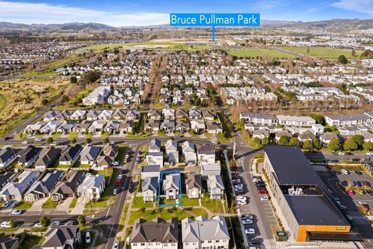 Photo of property in 7 Treestump Road, Takanini, 2112