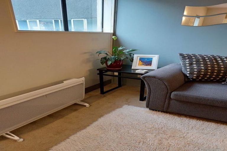 Photo of property in Urbane Apartments, 26/29 Webb Street, Mount Cook, Wellington, 6011