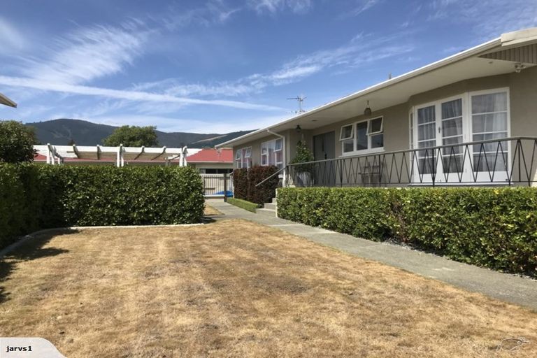 Photo of property in 17 Kipling Crescent, Stoke, Nelson, 7011