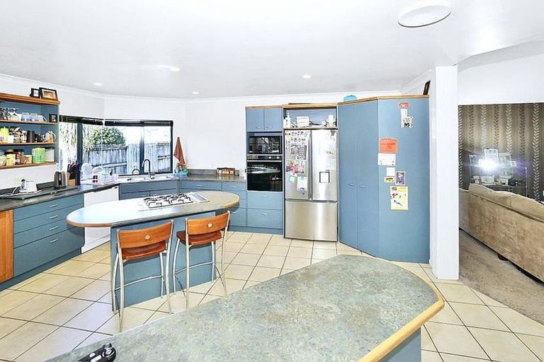 Photo of property in 17 Kopu Drive, Pyes Pa, Tauranga, 3112