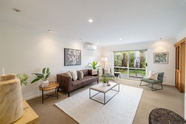 Photo of property in 40 Hanrahan Street, Upper Riccarton, Christchurch, 8041