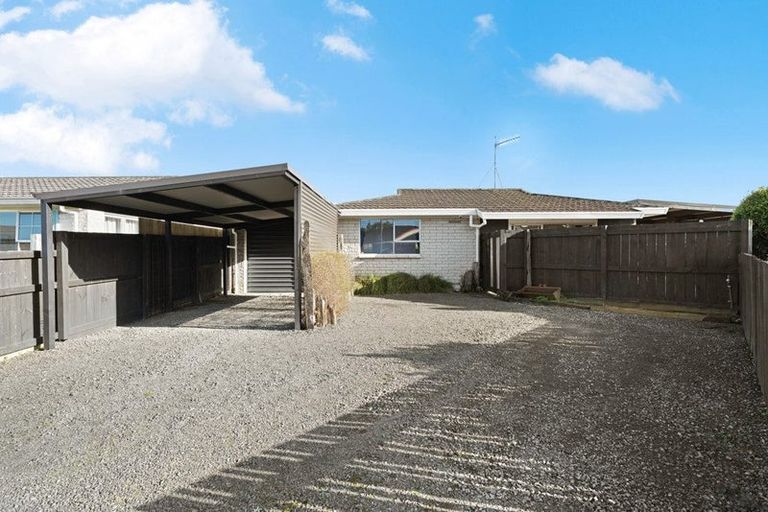 Photo of property in 15a Sandalwood Drive, Dinsdale, Hamilton, 3204