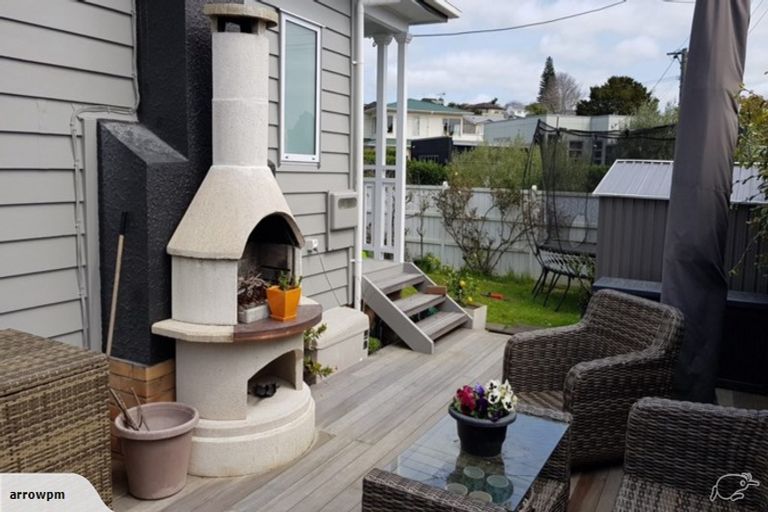 Photo of property in 88 Nile Road, Milford, Auckland, 0620