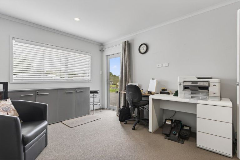 Photo of property in 2008d Cove Road, Mangawhai, 0573