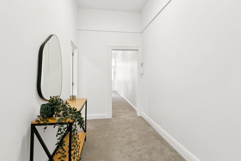 Photo of property in 104 Wallace Street, Mount Cook, Wellington, 6021