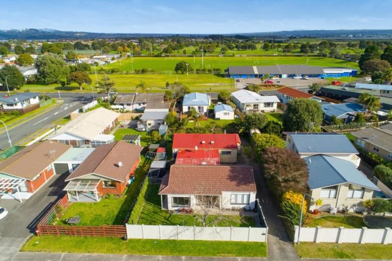 Photo of property in 3b Compton Place, Mount Maunganui, 3116