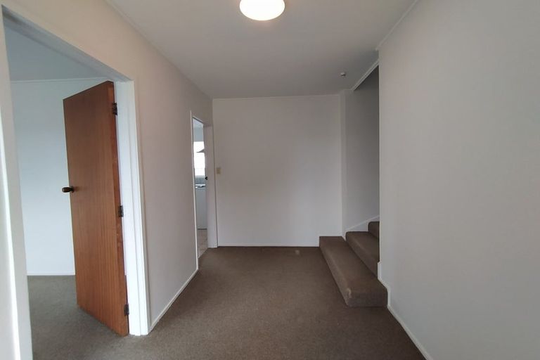 Photo of property in 82 Archmillen Avenue, Pakuranga Heights, Auckland, 2010
