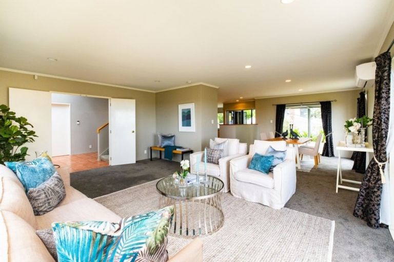 Photo of property in 84 Churchill Drive, Taradale, Napier, 4112