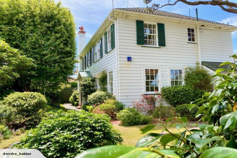 Photo of property in 30 Orchard Street, Wadestown, Wellington, 6012