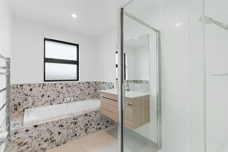 Photo of property in 5 Lovelock Avenue, Rolleston, 7615